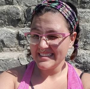 Meet your Posher, Devan